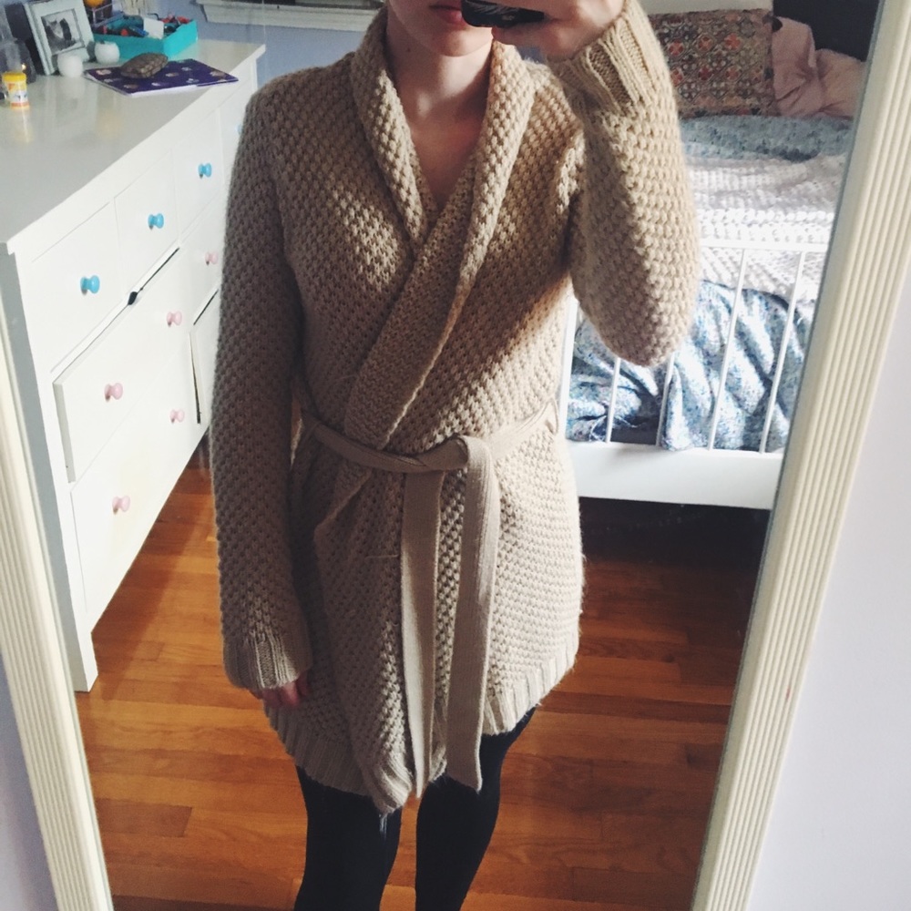 f21 sweater